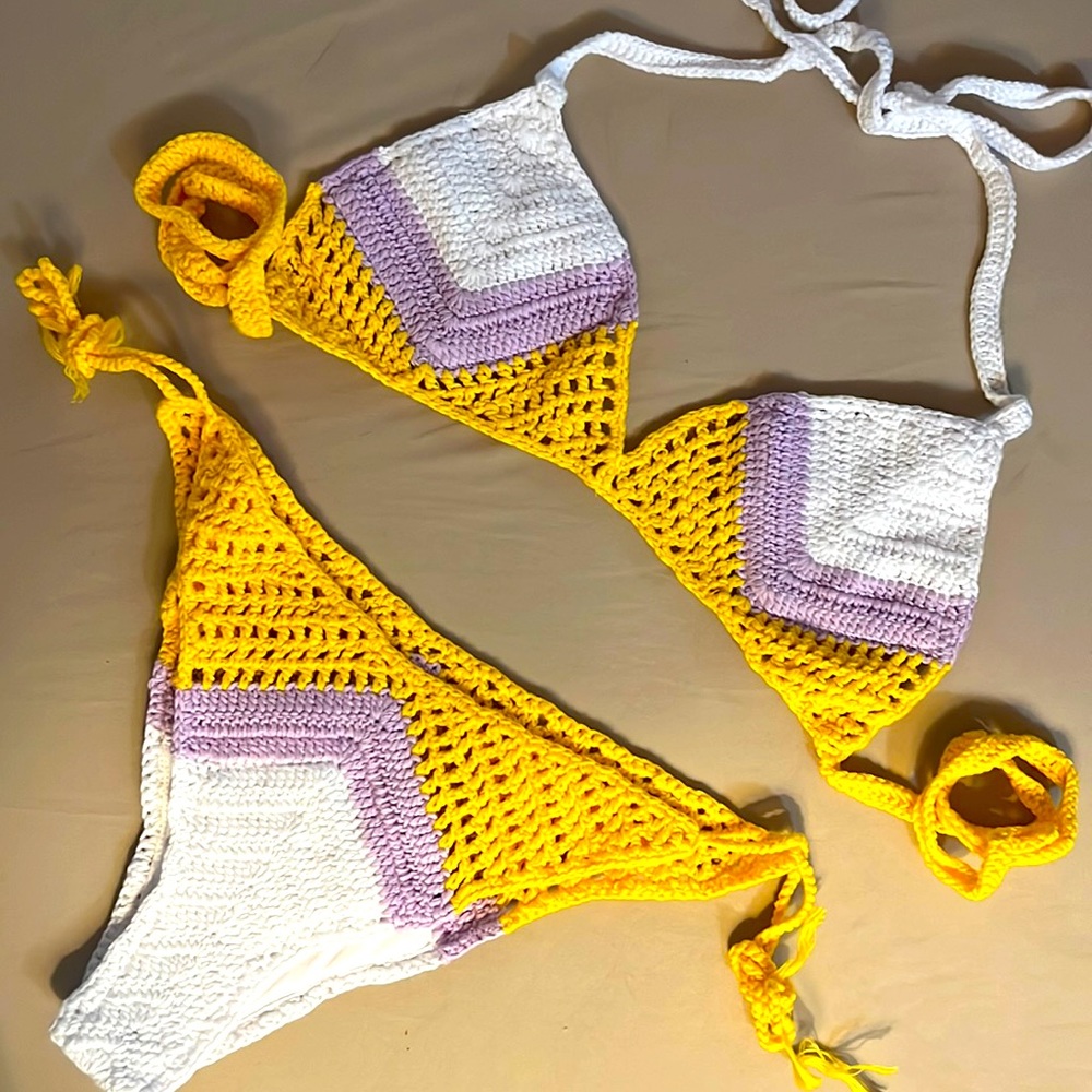 Crochet bikini
